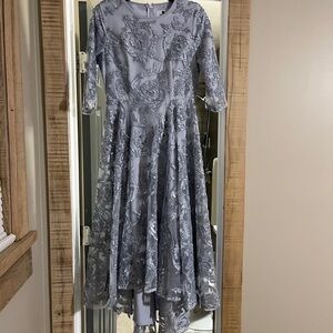 Dainty Jewels dress in excellent condition!!!!!!